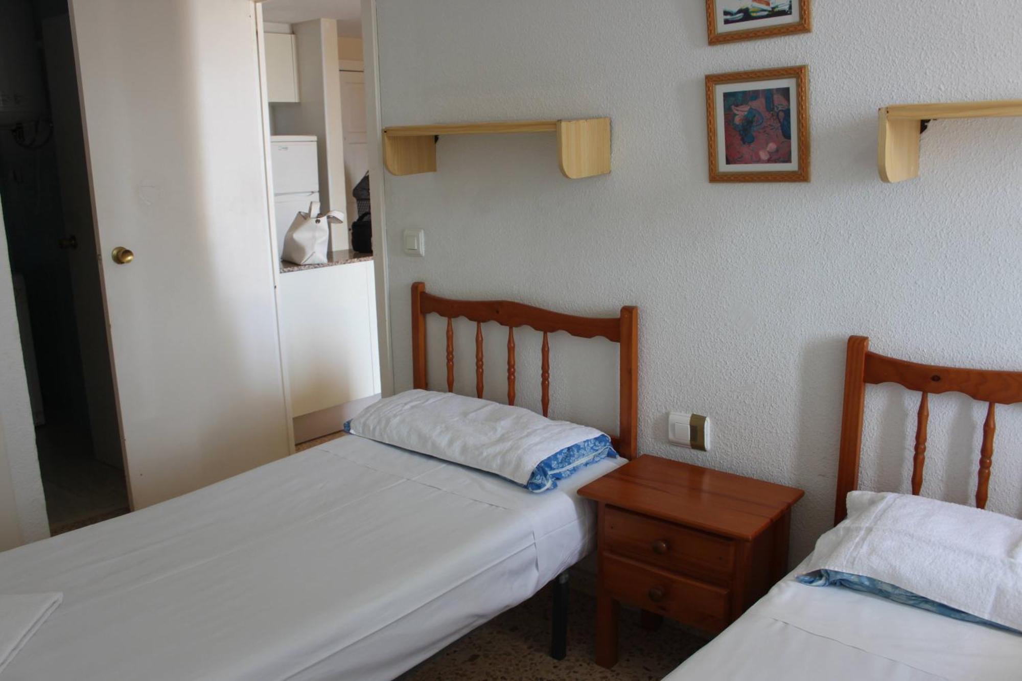 Apartamentos Infante Primera Linea - Solo Familias Serviplaya Playa de Gandia Room photo