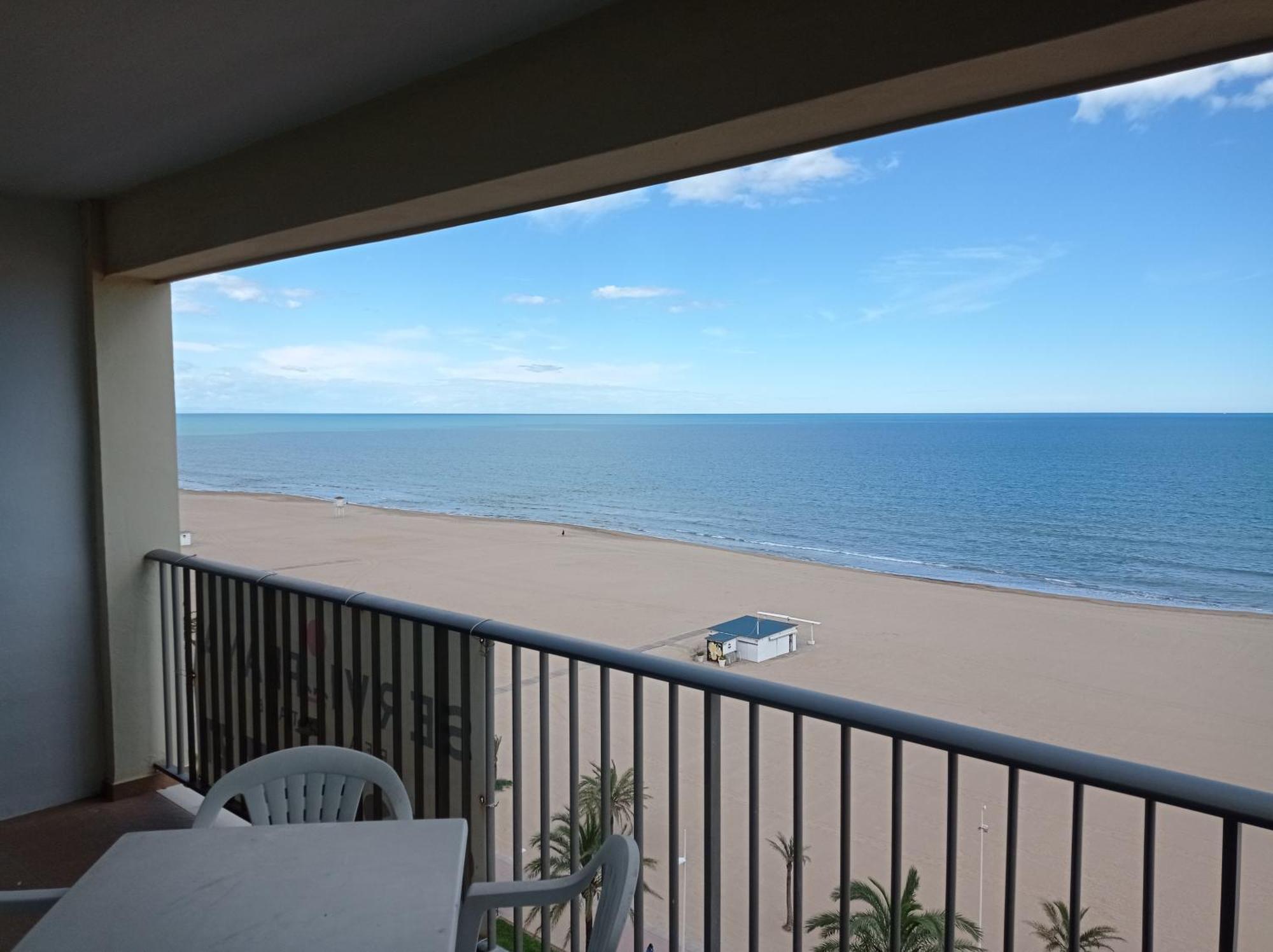 Apartamentos Infante Primera Linea - Solo Familias Serviplaya Playa de Gandia Room photo
